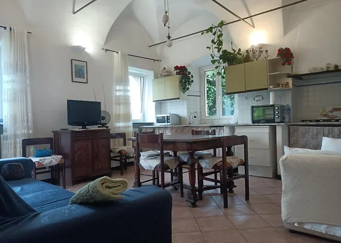 Max's House Apartment Finale Ligure